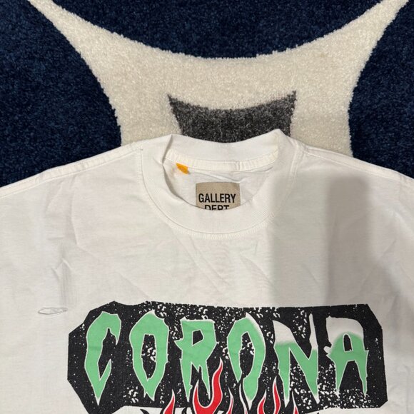 Gallery Dept Corona Virus Art That Kills White Tee Mens Size Large - Picture 2 of 3